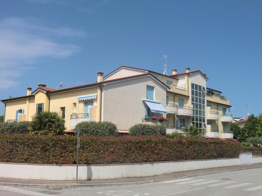 Residence Elisa Piano Terra Con Giardino E Posto Spiaggia Incluso Caorle Szoba fotó
