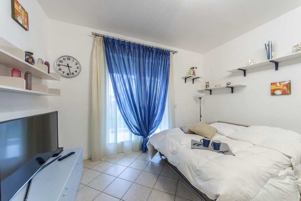 Residence Elisa Piano Terra Con Giardino E Posto Spiaggia Incluso Caorle Kültér fotó