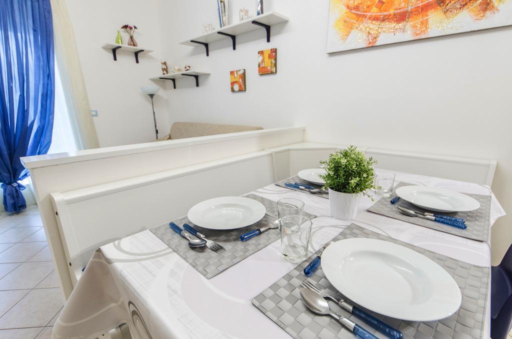 Residence Elisa Piano Terra Con Giardino E Posto Spiaggia Incluso Caorle Szoba fotó