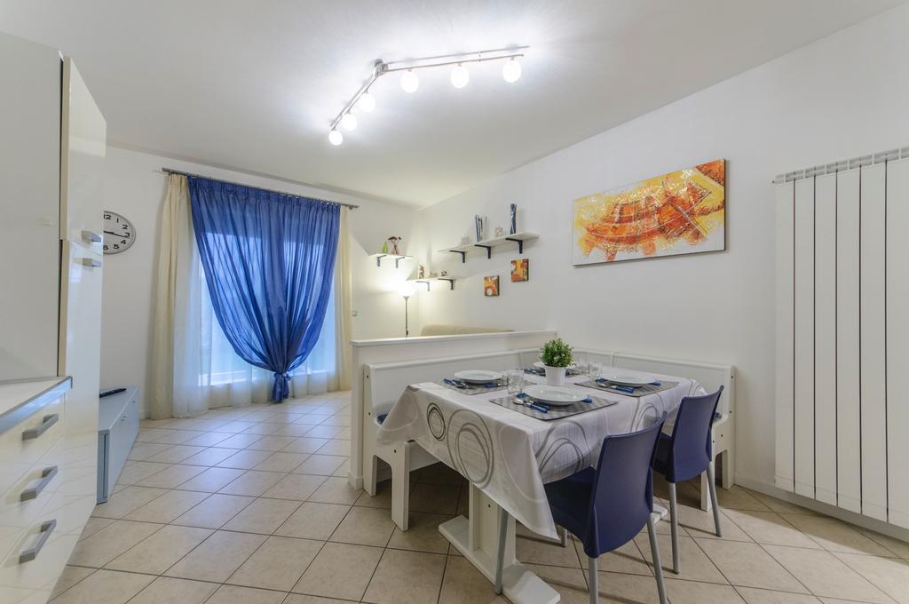 Residence Elisa Piano Terra Con Giardino E Posto Spiaggia Incluso Caorle Kültér fotó