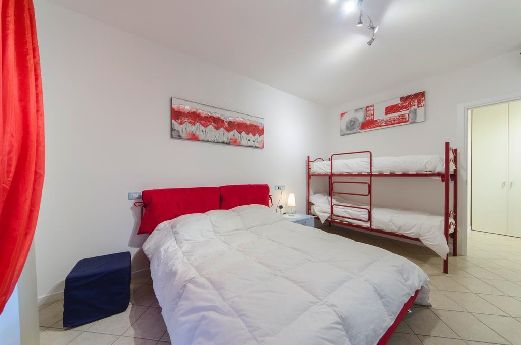 Residence Elisa Piano Terra Con Giardino E Posto Spiaggia Incluso Caorle Szoba fotó
